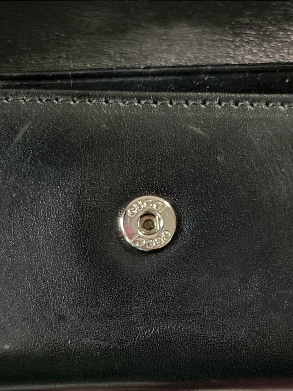 Gucci black key holder